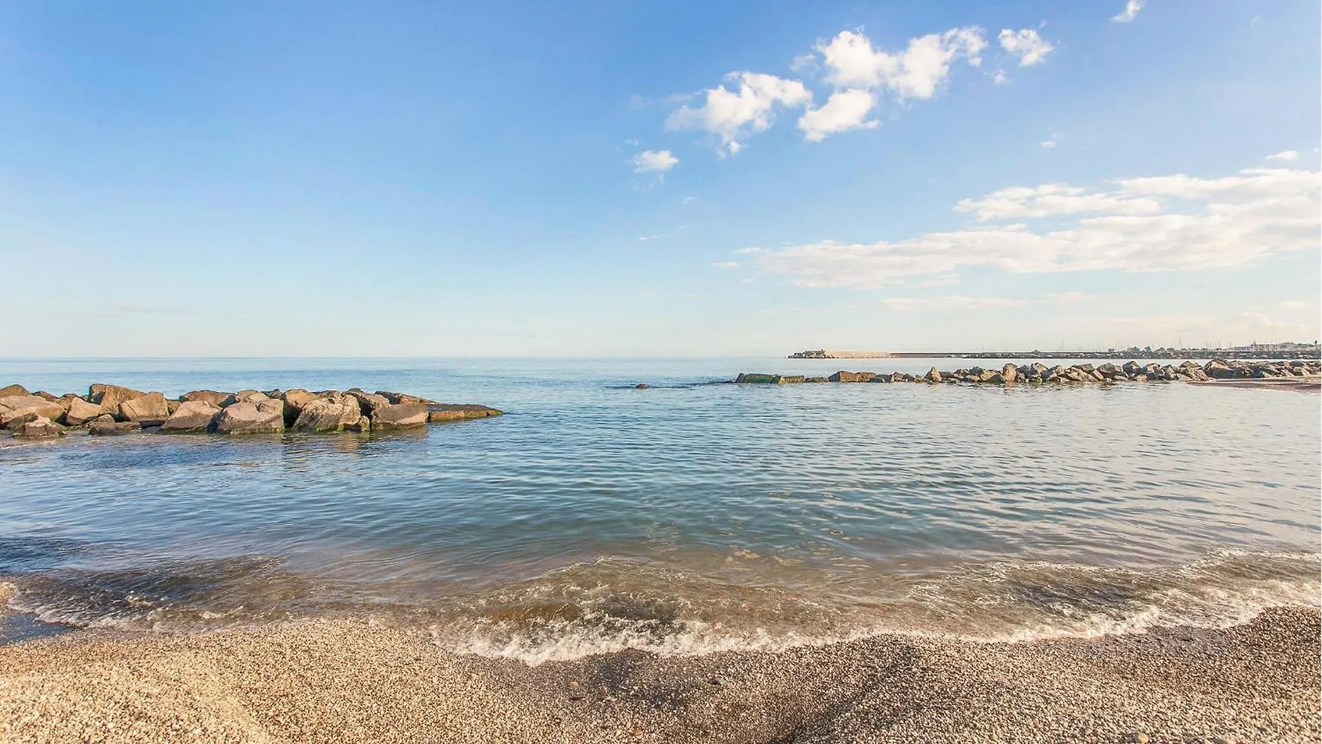 2 Bedroom Beautiful Apartment In Monterosso Fleri