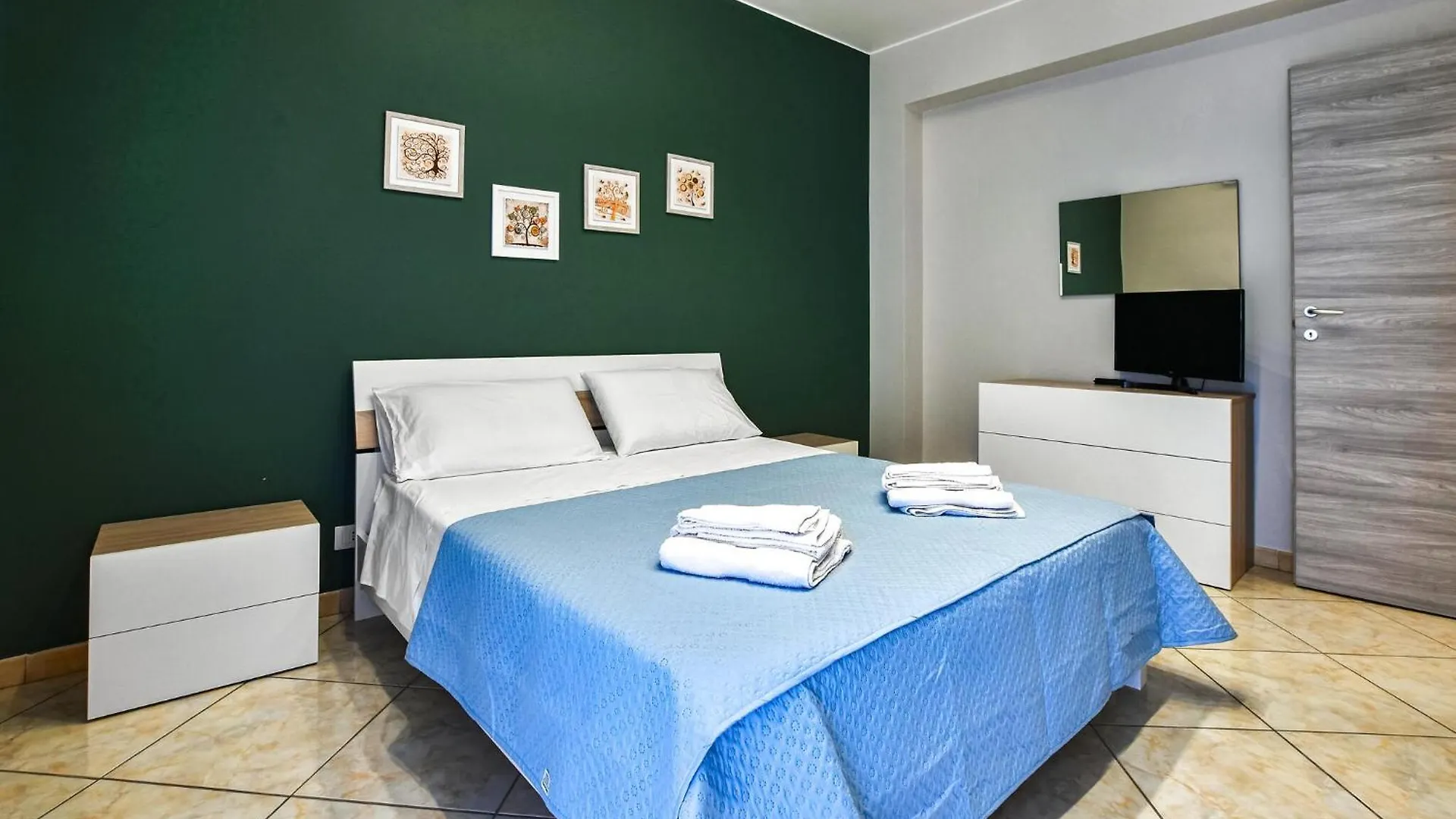 2 Bedroom Beautiful Apartment In Monterosso Fleri